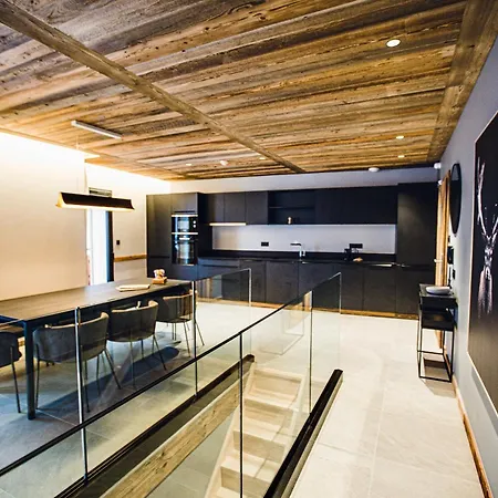 Hameau Des Prodains - *