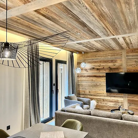 Hameau Des Prodains - *